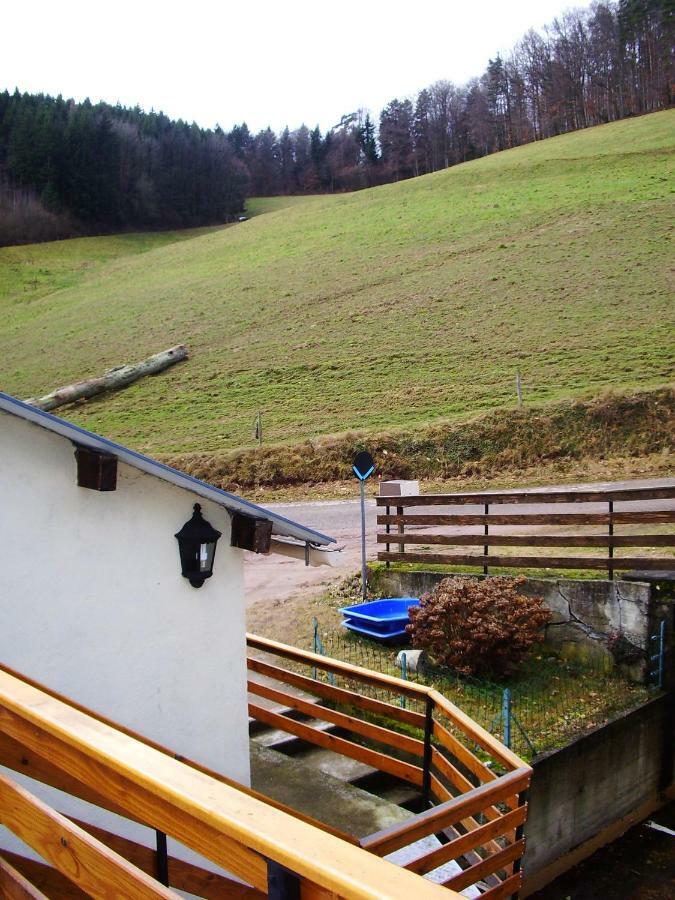 Hebergement Du Chene Fréland Exteriör bild