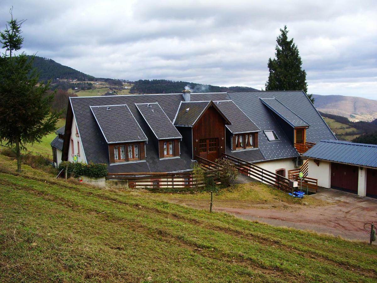 Hebergement Du Chene Fréland Exteriör bild